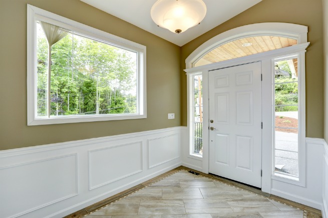 Image of a hallway with floor edging
